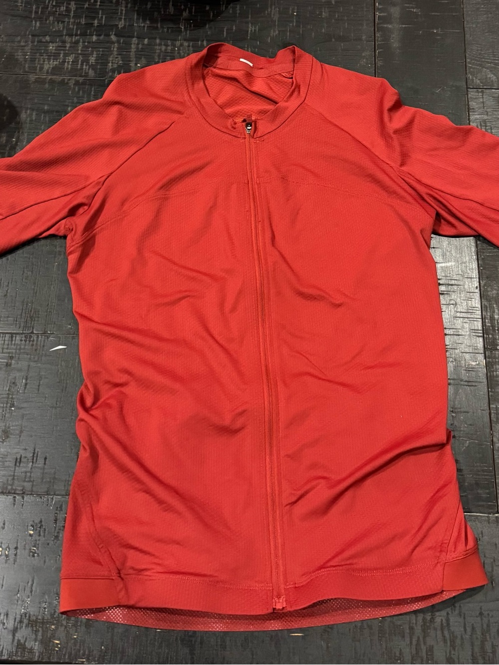 lululemon City To Summit Cycling Jersey – Deep Brick Red – Size Medium